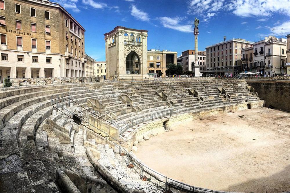 Anfiteatro Romano 
