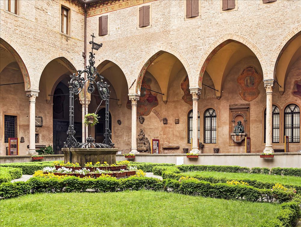 Basilica e Convento del Santo