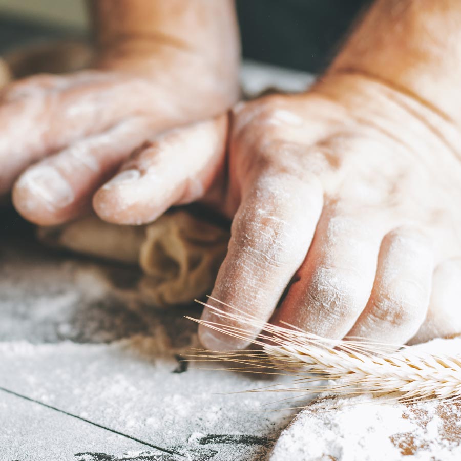 Lavorazione artigianale di prodotti da forno: la lavorazione dell'impasto